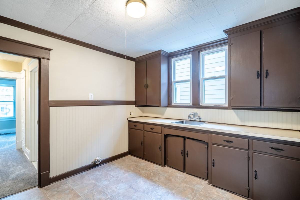 Apartment for rent at 223 Virgil Ave, Buffalo, NY 14216