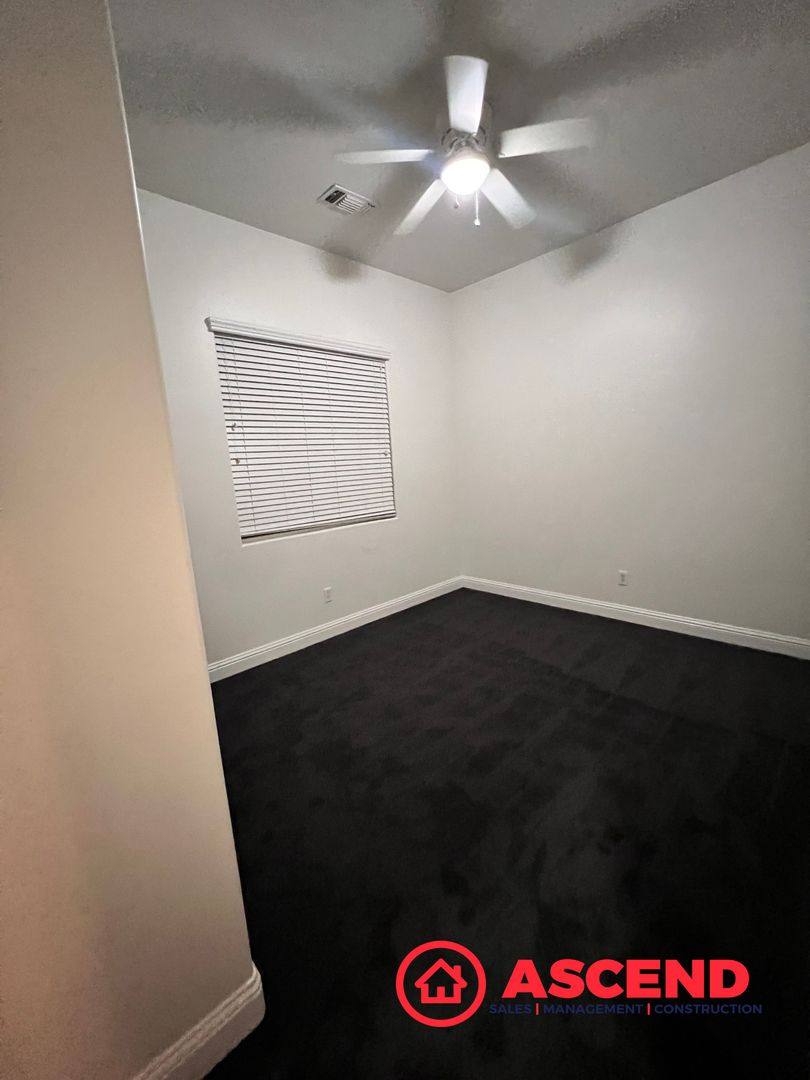 House for rent at 2922 Paradise Point Place, Bakersfield, CA 93313