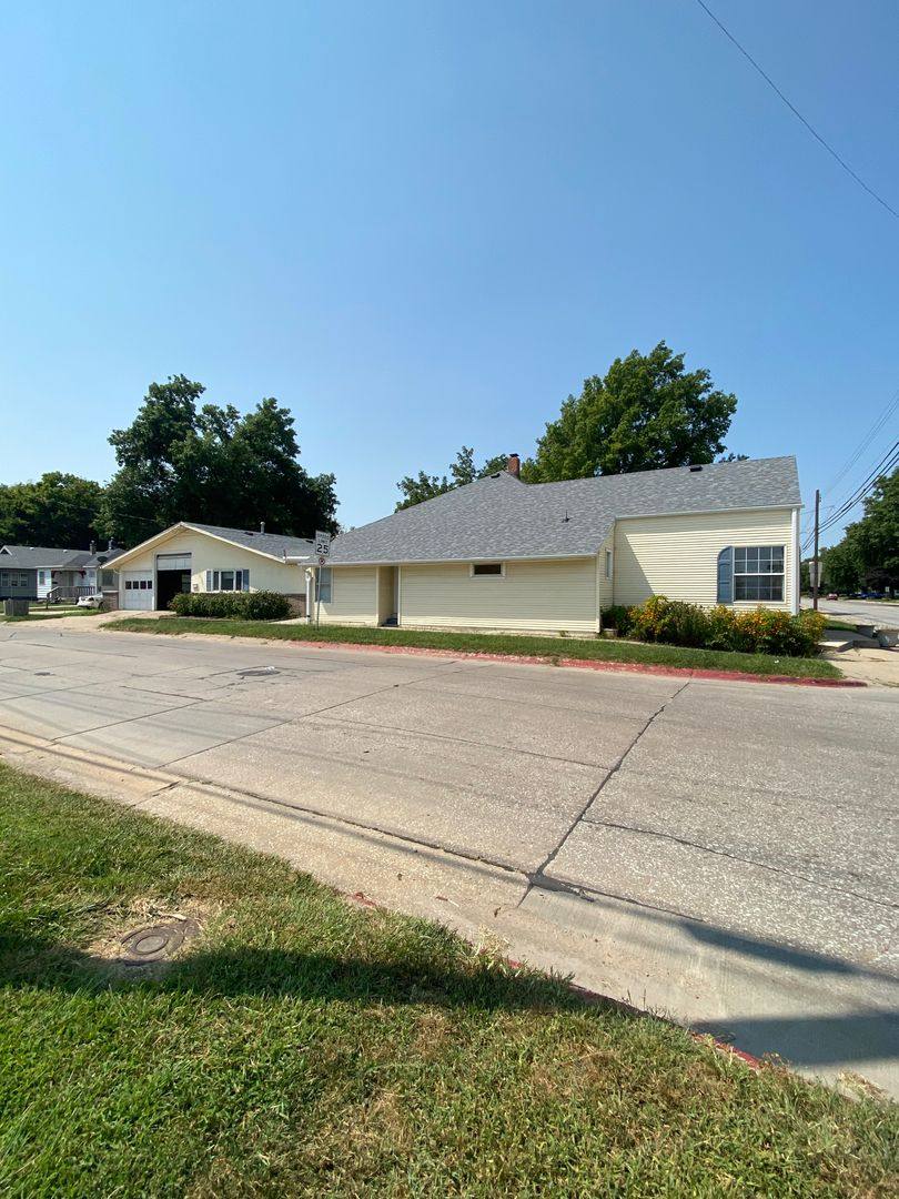 Apartment for rent at 601 W Court, Beatrice, NE 68310