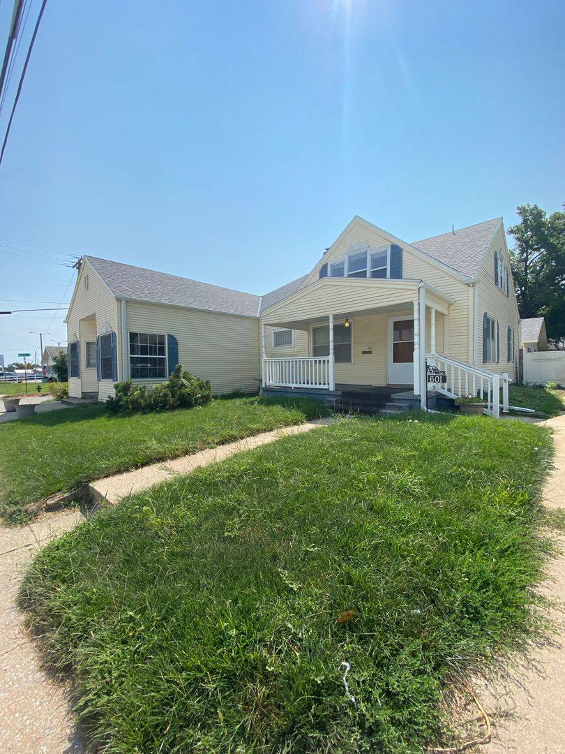 Apartment for rent at 601 W Court, Beatrice, NE 68310