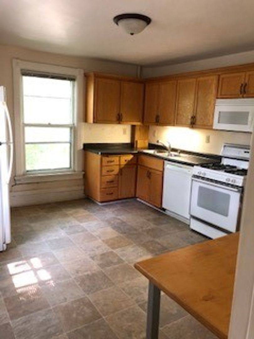 Apartment for rent at 1628 Winnebago St, Madison, WI 53704