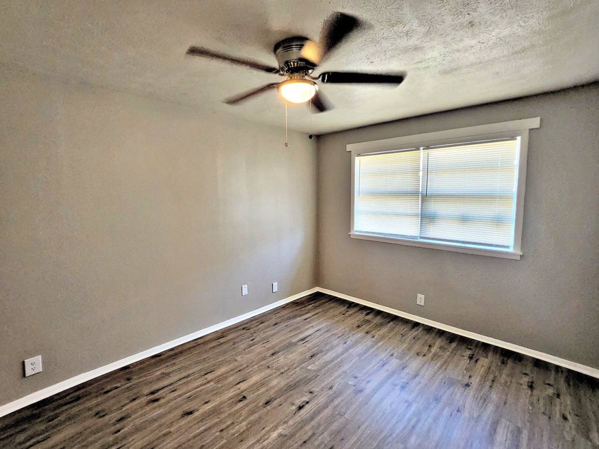 Apartment for rent at 4510 Foster Ave SW, Huntsville, AL 35805