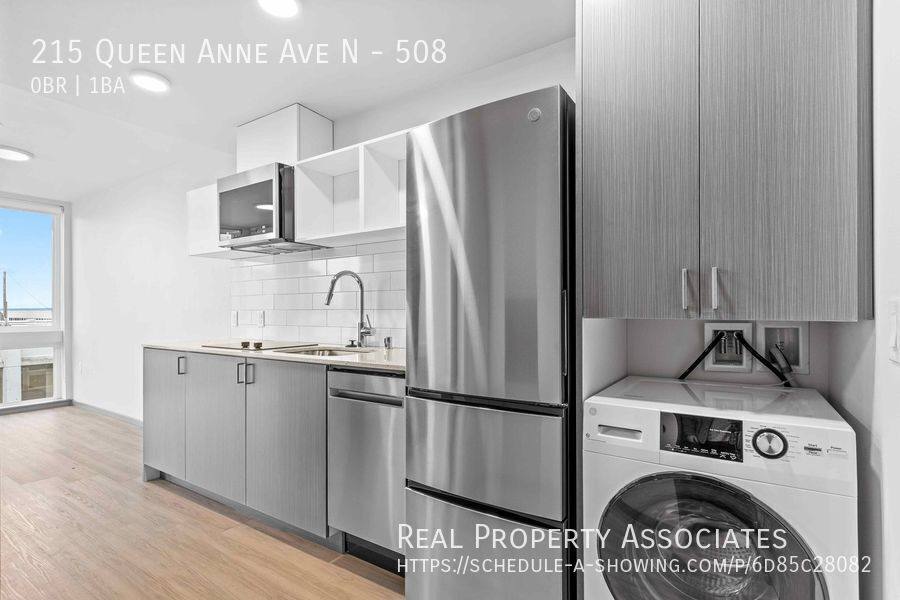 Apartment for rent at 215 Queen Anne Ave N, Seattle, WA 98109