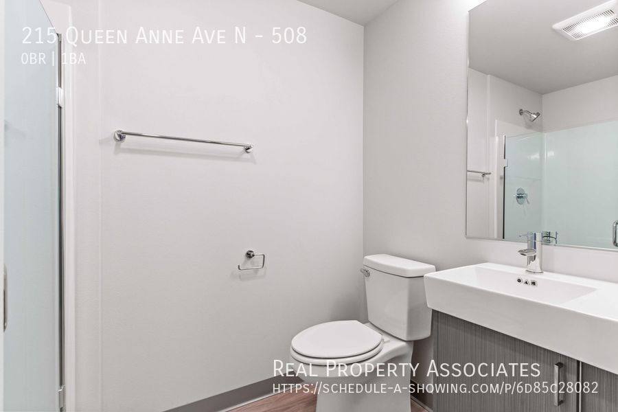 Apartment for rent at 215 Queen Anne Ave N, Seattle, WA 98109