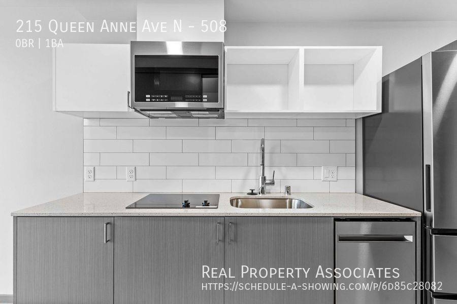 Apartment for rent at 215 Queen Anne Ave N, Seattle, WA 98109