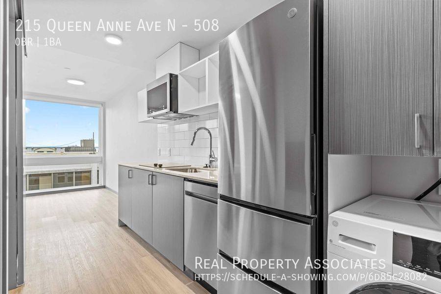 Apartment for rent at 215 Queen Anne Ave N, Seattle, WA 98109