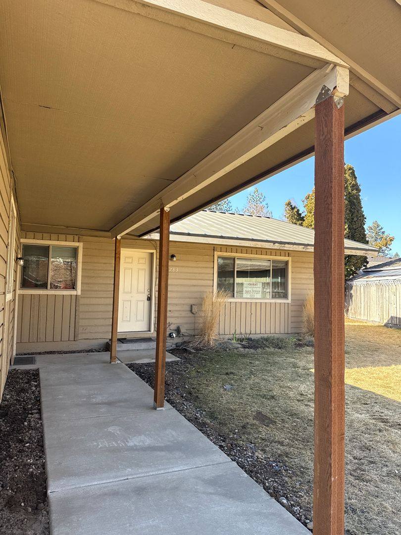 2783 Sandy Dr, Bend, OR 97701