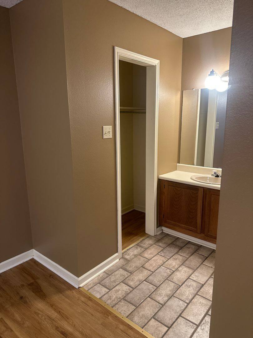 Apartment for rent at 108 Wolfe St, Thibodaux, LA 70301