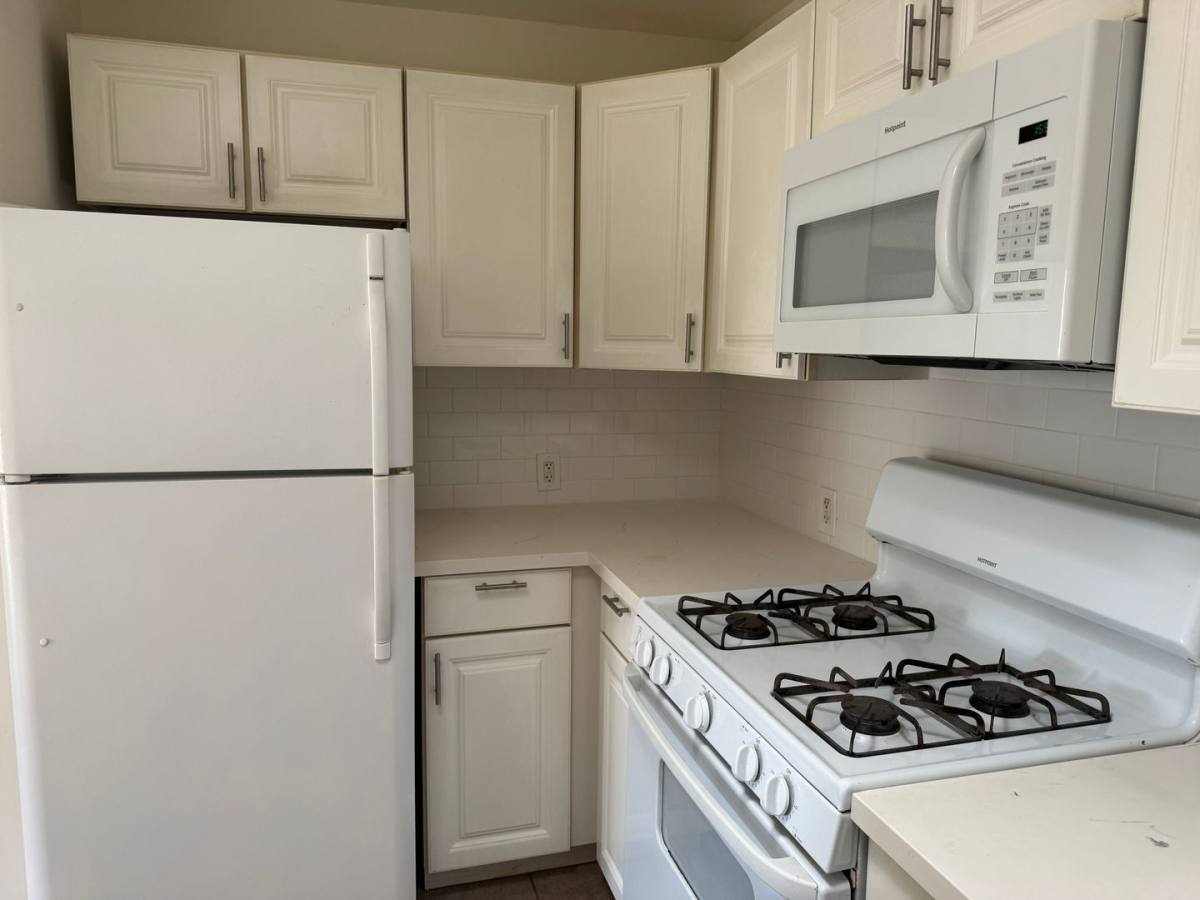 Apartment for rent at 4618-4622 Marlborough Dr, San Diego, CA 92116
