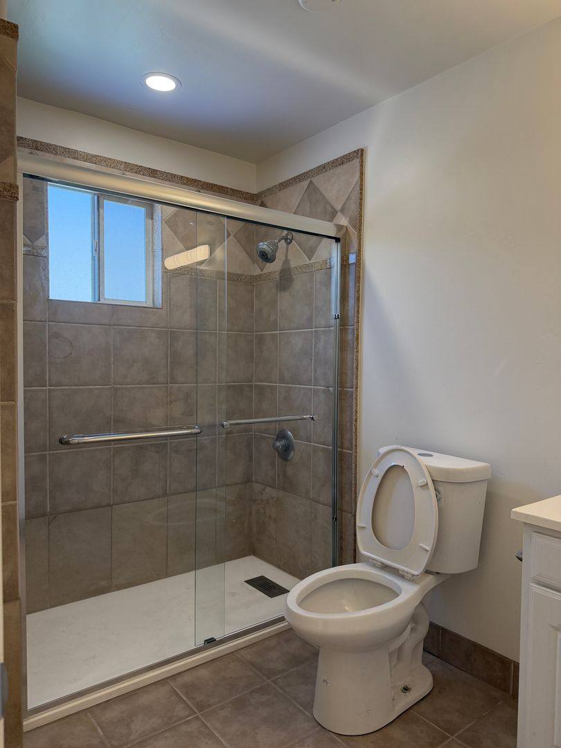 Apartment for rent at 4618-4622 Marlborough Dr, San Diego, CA 92116