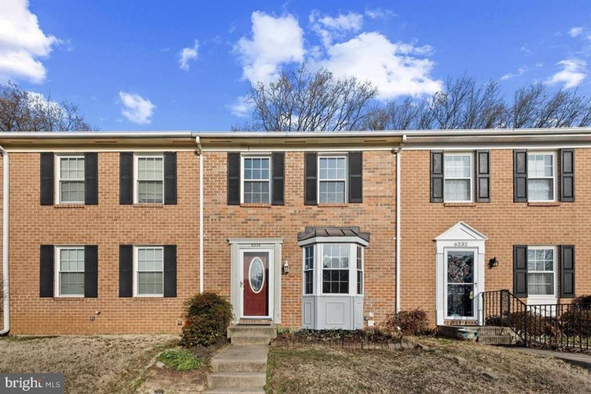 Townhouse for rent at 6234 Ducketts Lane, Elkridge, MD 21075