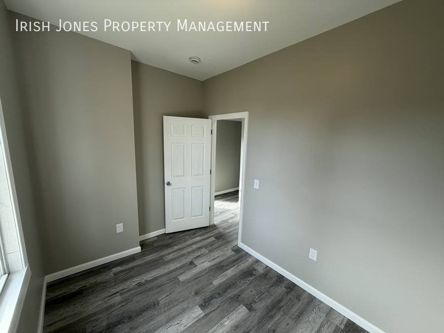House for rent at 267 Breckenridge #REAR, Buffalo, NY 14213