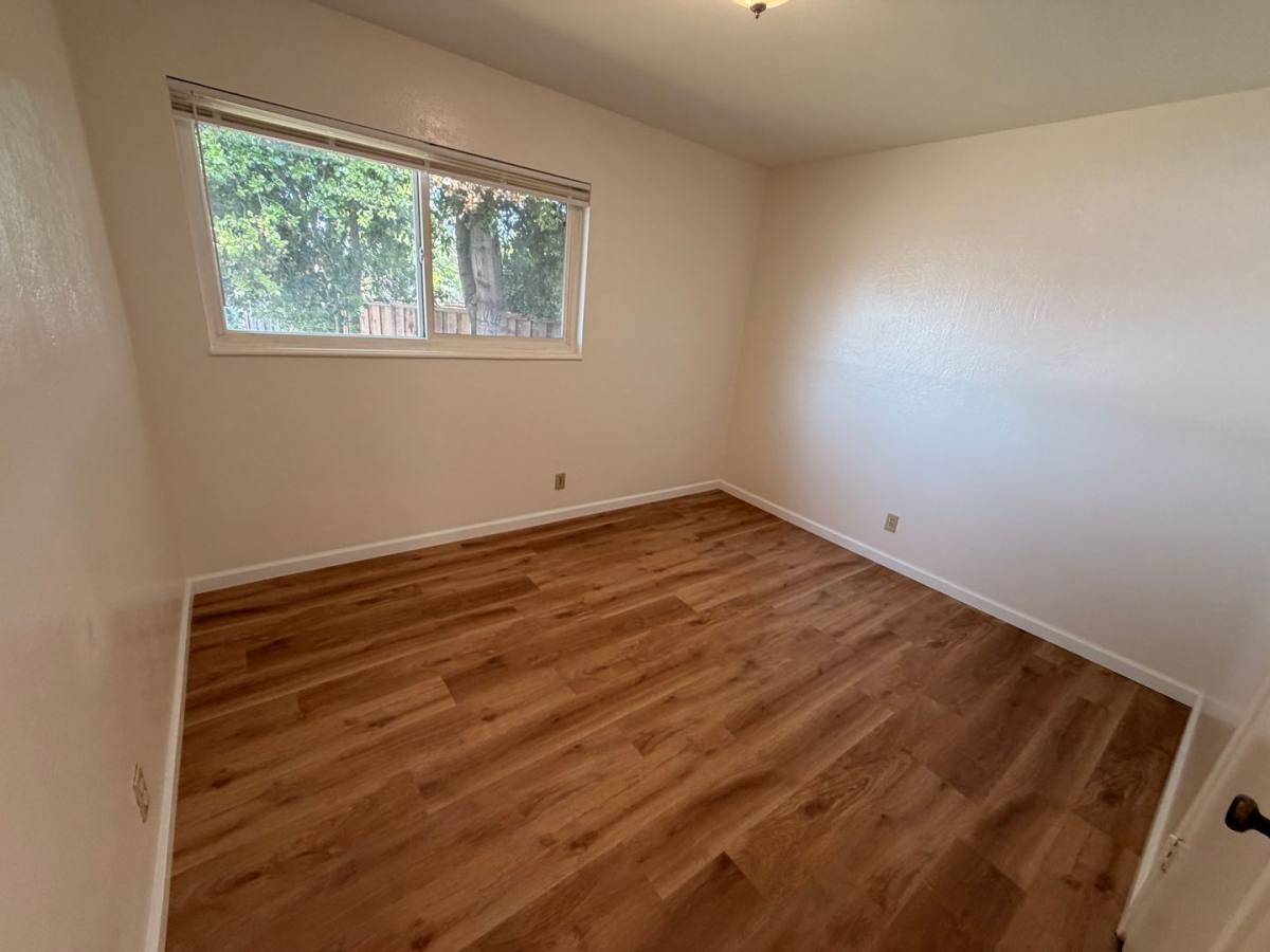 Townhouse for rent at 1229 4th St, Livermore, CA 94550