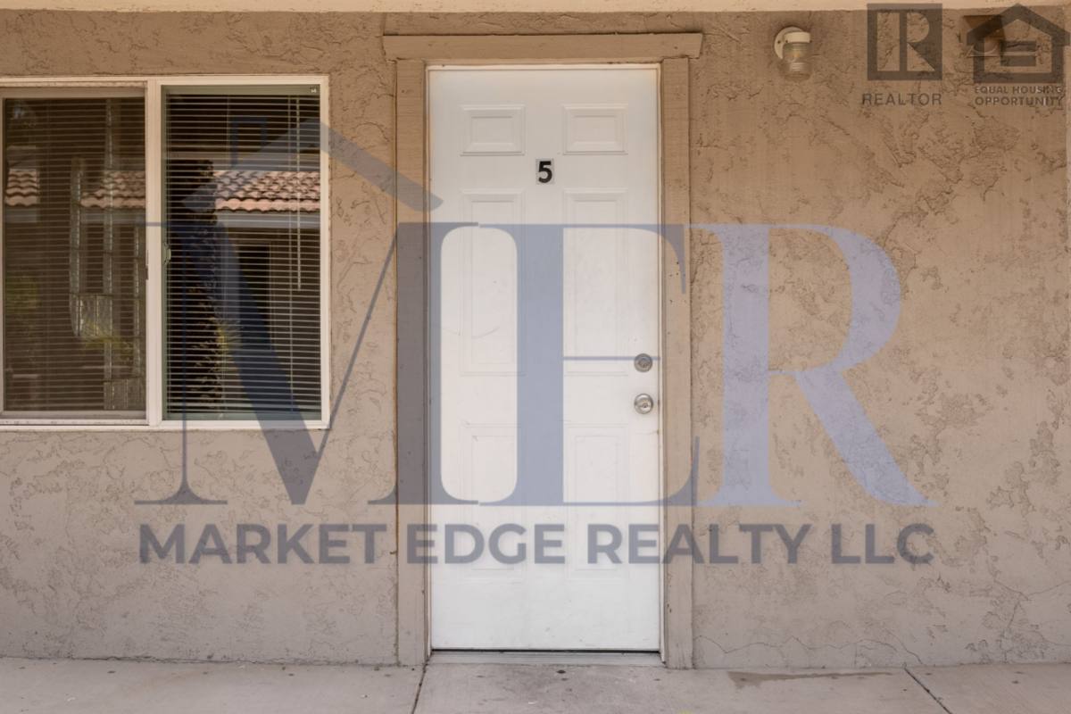 Apartment for rent at 2501 W Belmont Ave, Phoenix, AZ 85051
