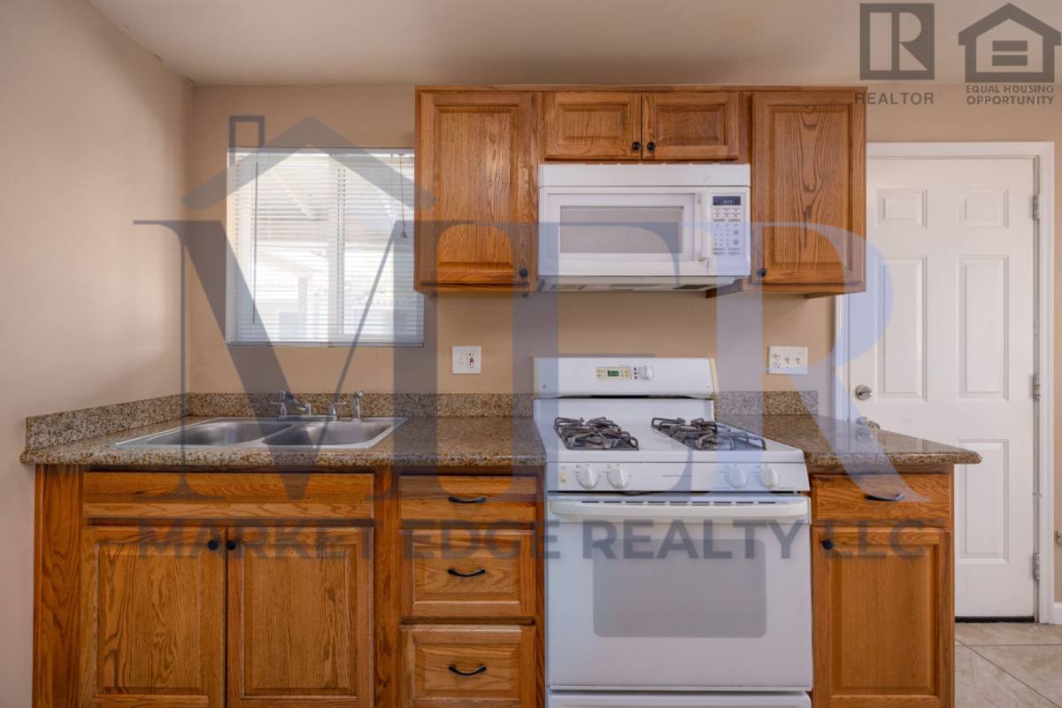 Apartment for rent at 2501 W Belmont Ave, Phoenix, AZ 85051
