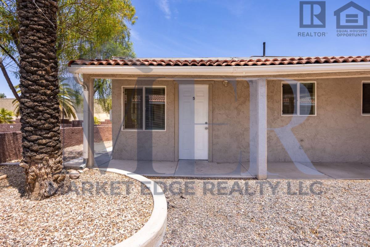 Apartment for rent at 2501 W Belmont Ave, Phoenix, AZ 85051