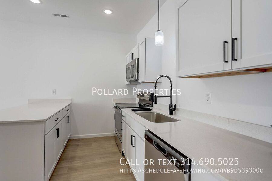 Apartment for rent at 921 Parkview Dr #921, Wright City, MO 63390