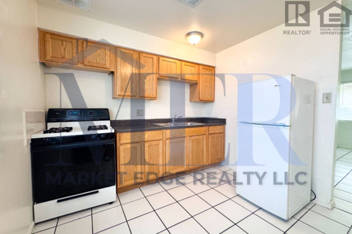 Apartment for rent at 1640 E Brill St, Phoenix, AZ 85006