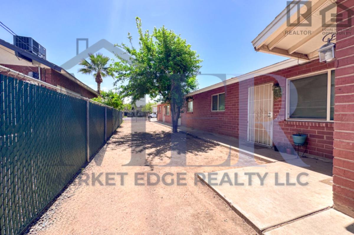 Apartment for rent at 1640 E Brill St, Phoenix, AZ 85006