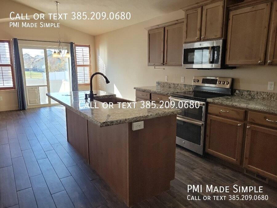 House for rent at 16 E Sterling Loop, Vineyard, UT 84059