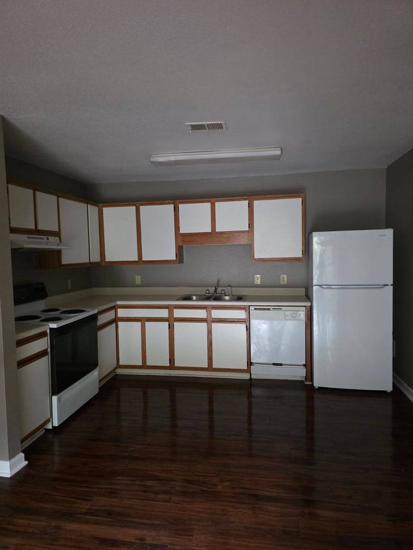 Apartment for rent at 2995 Blue Springs Parkway, Greeneville, TN 37743