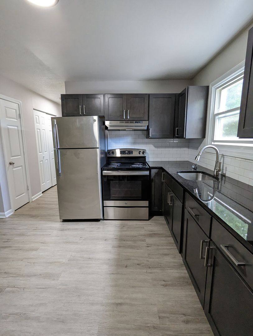 Apartment for rent at 136-168 Jersey St, Waterbury, CT 06706