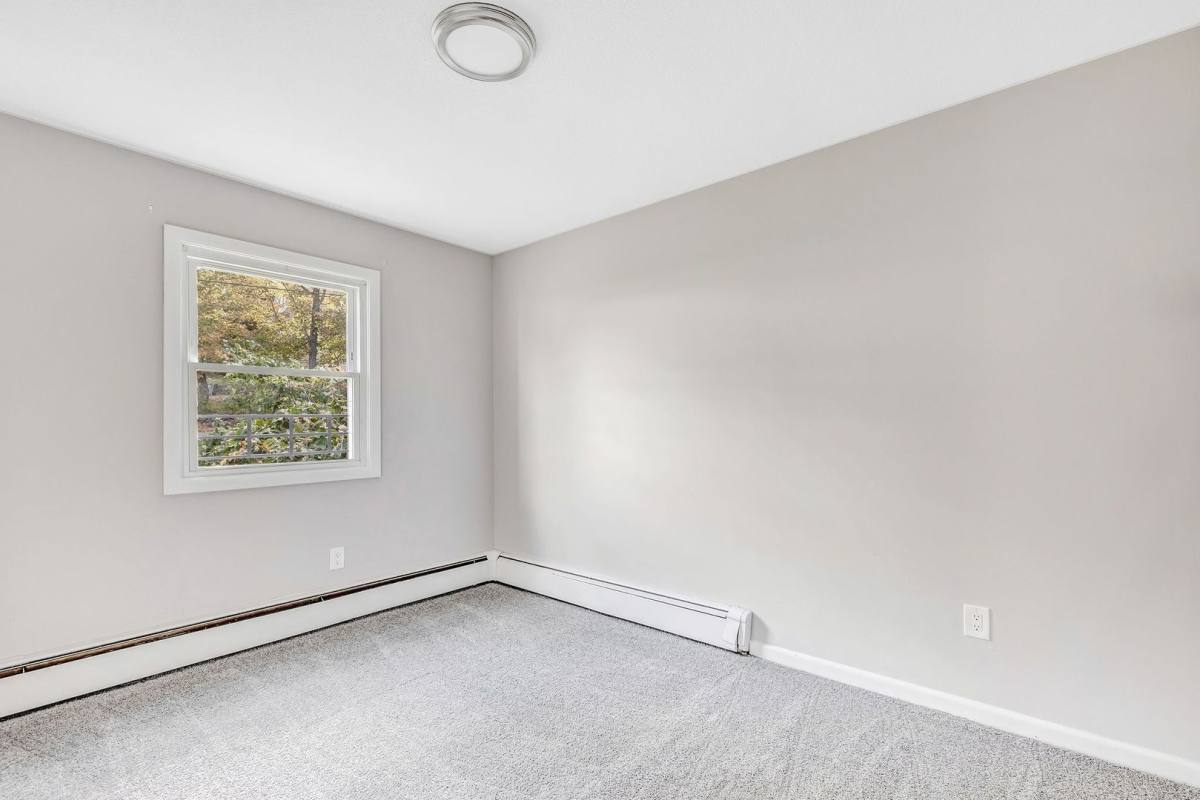 Apartment for rent at 136-168 Jersey St, Waterbury, CT 06706