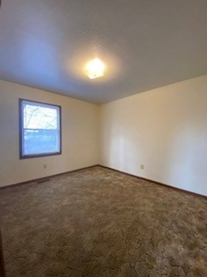 Apartment for rent at 1824 Tiffany Court, Goshen, IN 46526