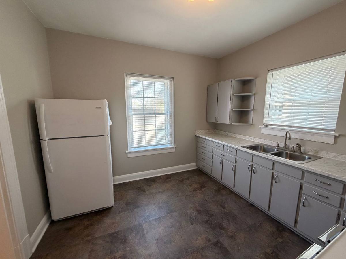 Apartment for rent at 432 E Lytle St, Murfreesboro, TN 37130