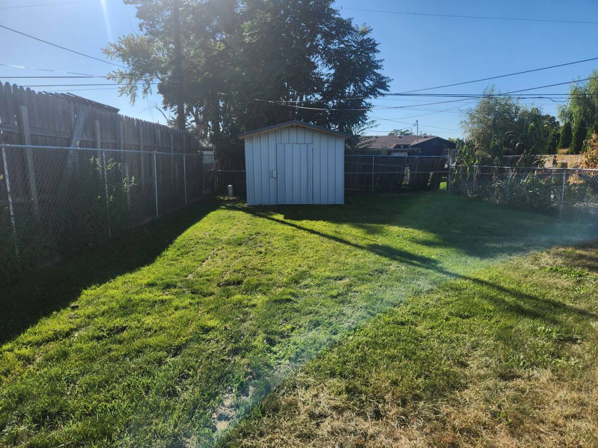 Apartment for rent at 1606 S 1st Ave, Yakima, WA 98902
