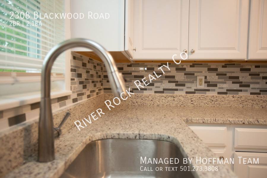 Townhouse for rent at 2308 Blackwood Rd, Little Rock, AR 72207