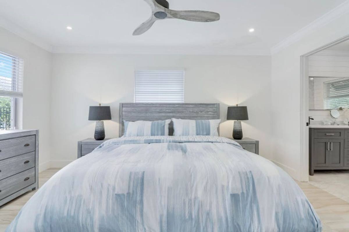 House for rent at 9 W Riverside Dr, Jupiter, FL 33469