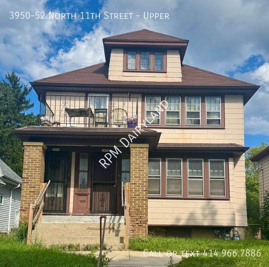 Apartment for rent at 3950-52 N 11th St, Milwaukee, WI 53206