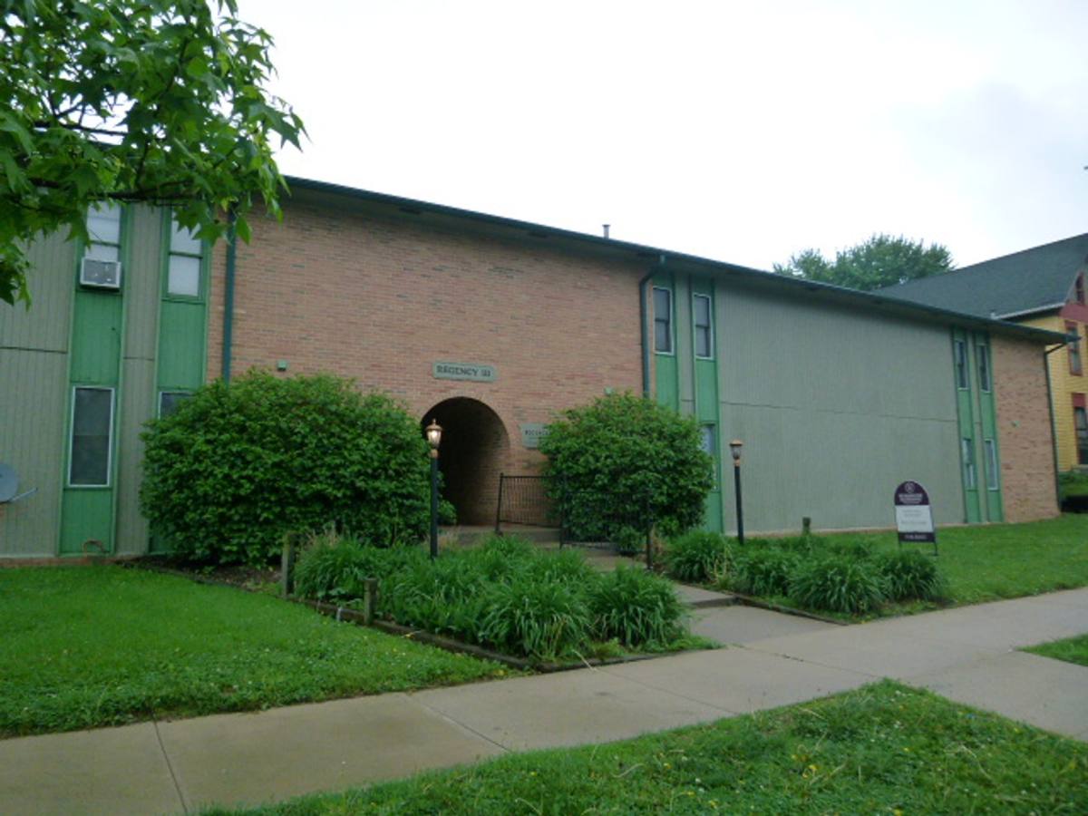 Apartment for rent at 600 S 4th St, Terre Haute, IN 47807