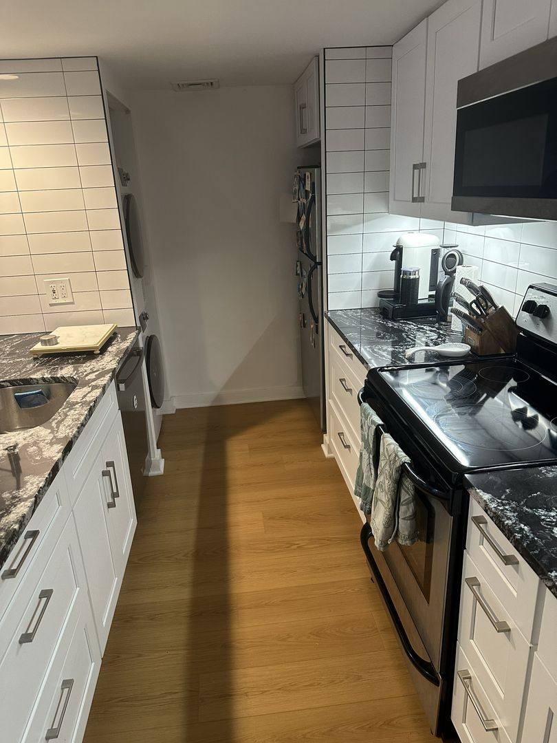 Apartment for rent at 24-30 S Bank St, Philadelphia, PA 19106