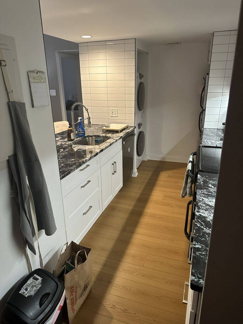 Apartment for rent at 24-30 S Bank St, Philadelphia, PA 19106