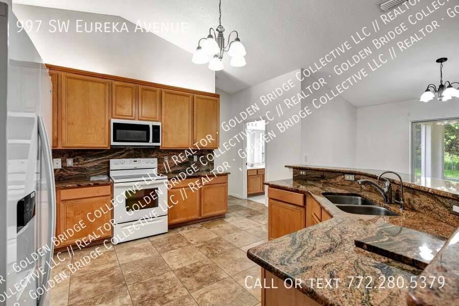 House for rent at 997 SW Eureka Ave, Port Saint Lucie, FL 34953