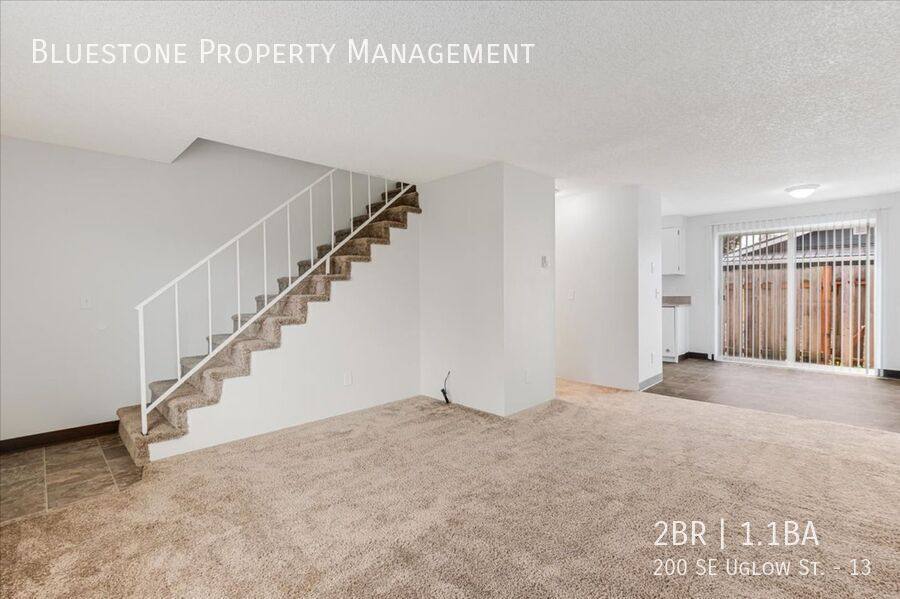 Apartment for rent at 200 SE Uglow St #13, Dallas, OR 97338
