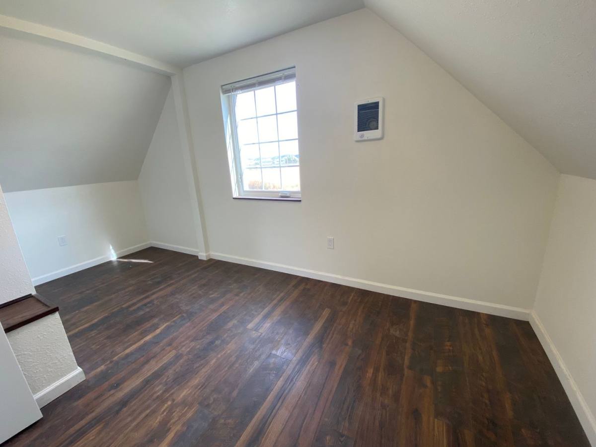 House for rent at 9984 Rd 23 NE, Stratford, WA 98853