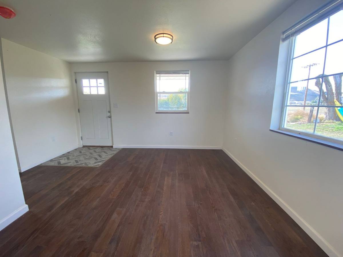 House for rent at 9984 Rd 23 NE, Stratford, WA 98853