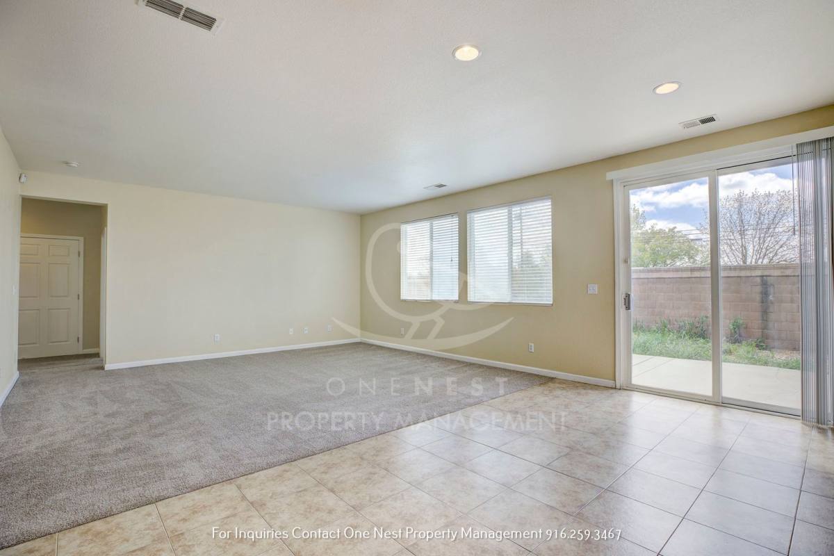 House for rent at 1746 Barney Ave, Olivehurst, CA 95961