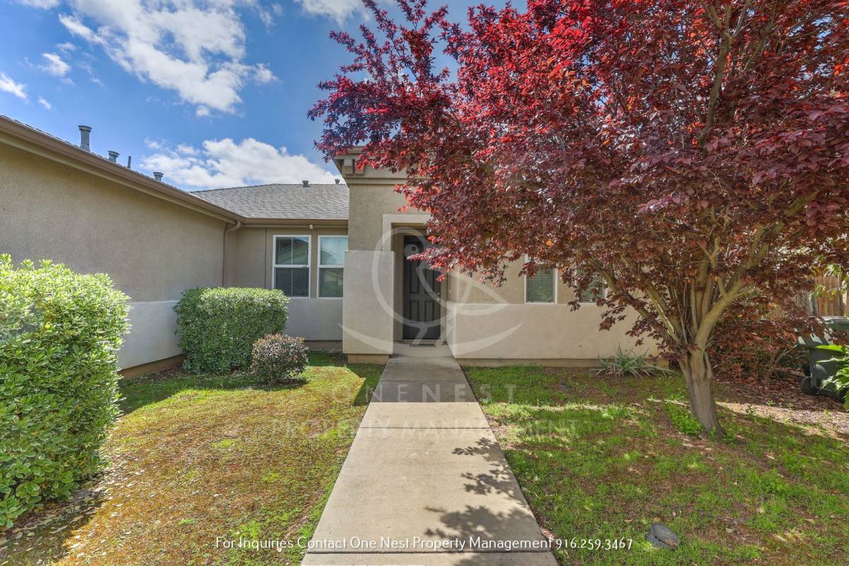 House for rent at 1746 Barney Ave, Olivehurst, CA 95961