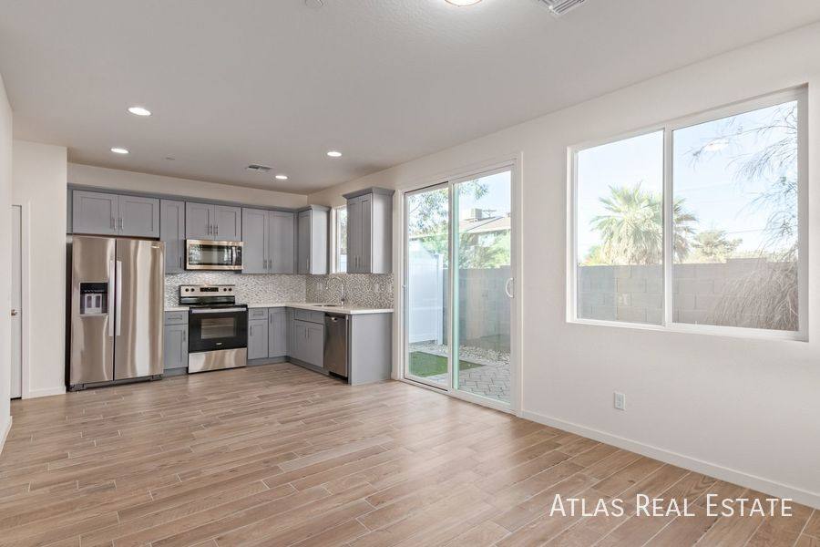 Townhouse for rent at 3010 E Yale St #1, Phoenix, AZ 85008