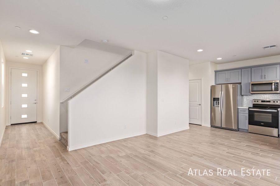 Townhouse for rent at 3010 E Yale St #1, Phoenix, AZ 85008