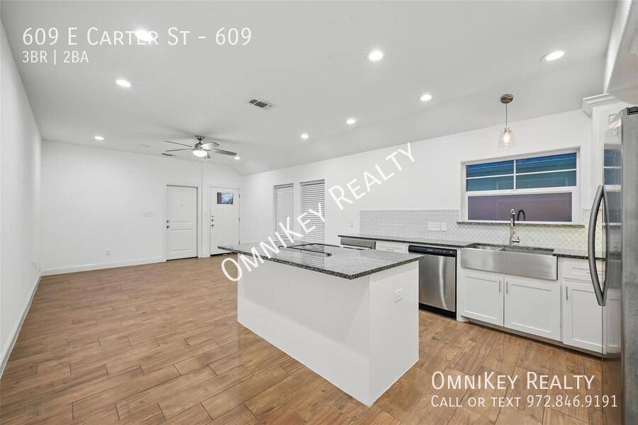Apartment for rent at 609 E Carter St #609, Sherman, TX 75090