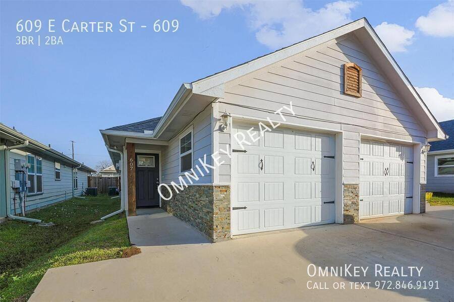 Apartment for rent at 609 E Carter St #609, Sherman, TX 75090