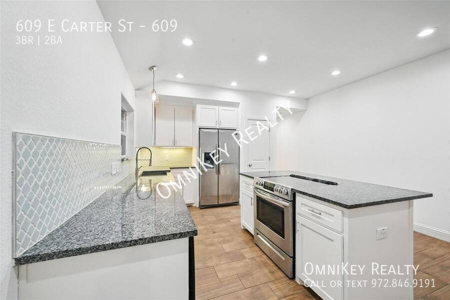 Apartment for rent at 609 E Carter St #609, Sherman, TX 75090