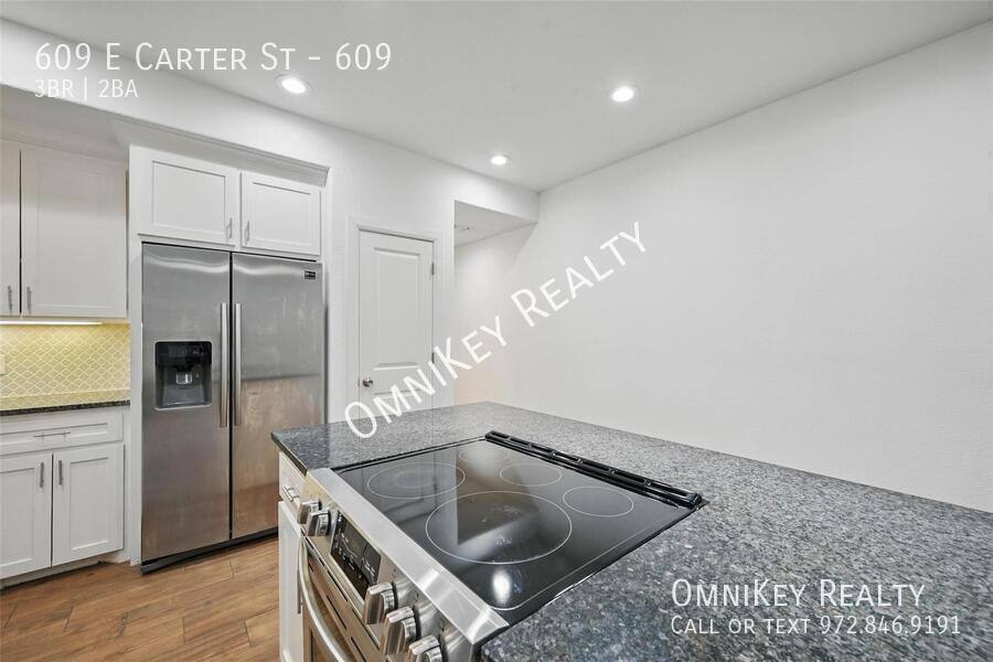 Apartment for rent at 609 E Carter St #609, Sherman, TX 75090