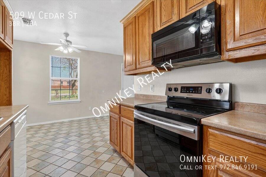 House for rent at 509 W Cedar St, Gunter, TX 75058