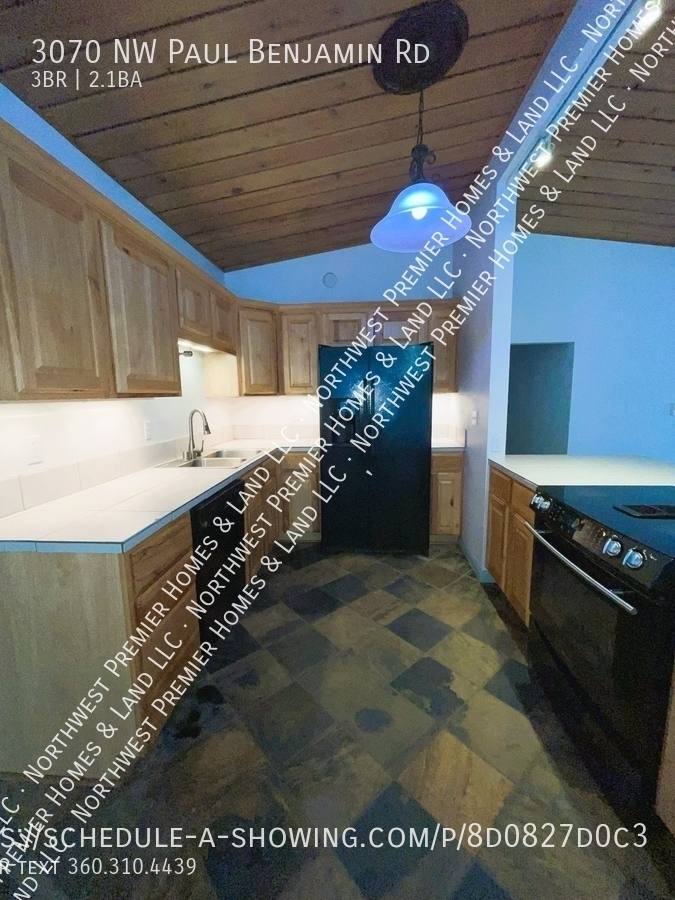 House for rent at 3070 NW Paul Benjamin Rd, Bremerton, WA 98312